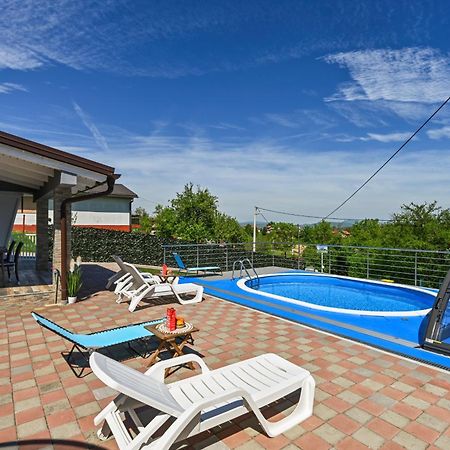 Cvetkova Hiza Sa Jacuzzijem Villa Tuheljske Toplice Exteriör bild