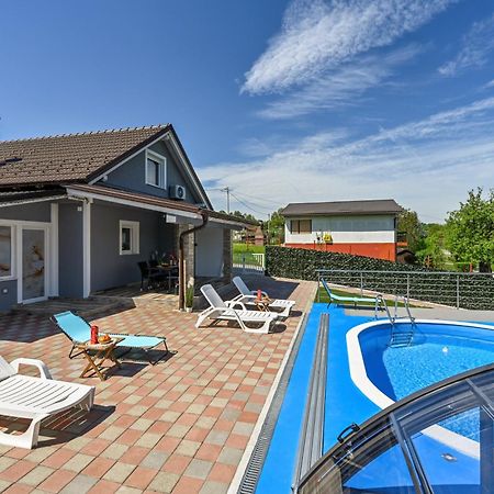 Cvetkova Hiza Sa Jacuzzijem Villa Tuheljske Toplice Exteriör bild