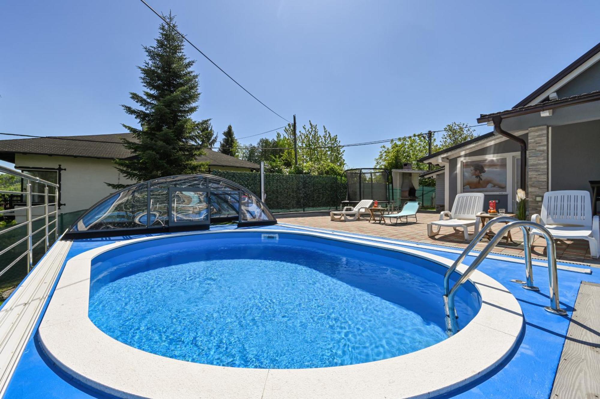 Cvetkova Hiza Sa Jacuzzijem Villa Tuheljske Toplice Exteriör bild